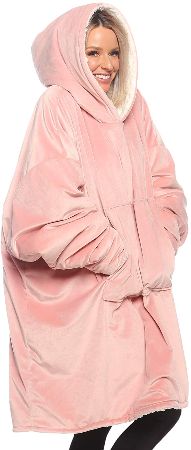 Oversized Wearable Blanket