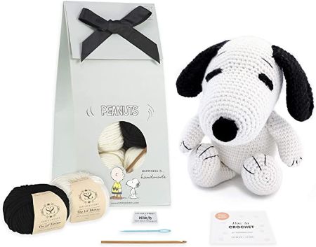 Snoopy Crochet Kit