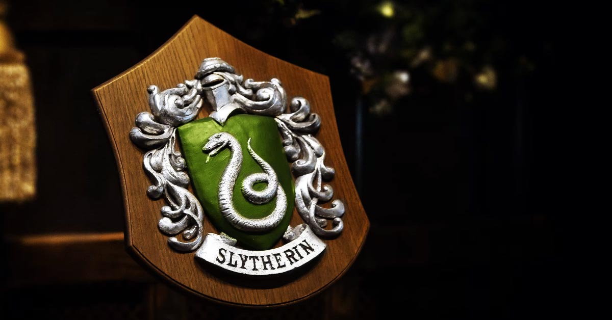 Slytherin Gifts Even Though They Deserve Nothing Retailey