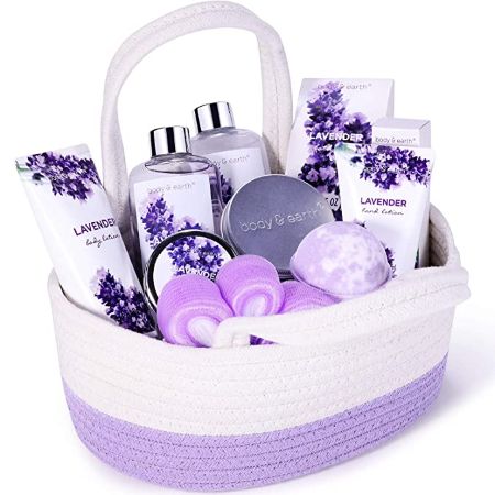 Lavender Scented Spa Gift Set